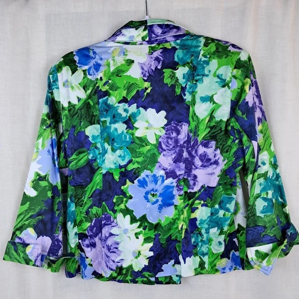 Erin London M Blue Green Floral Cropped Blazer 3/4 Sleeve Wired Collar NWT